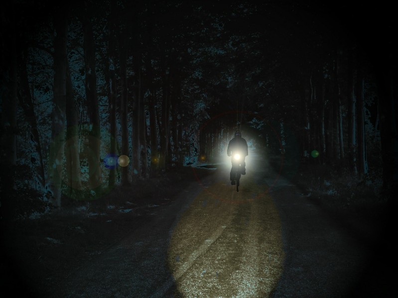 Ciclistas: solo el 30% son visibles durante la noche