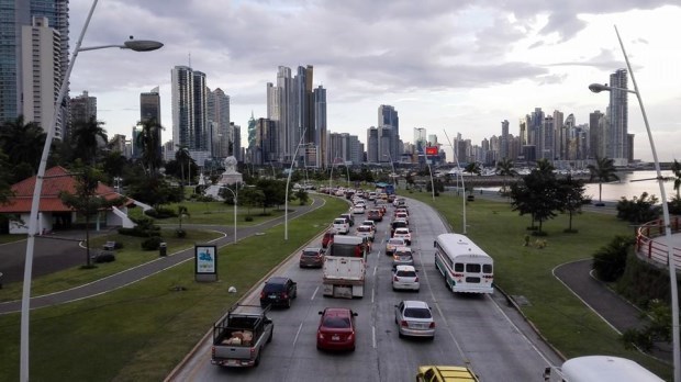 Panamá: avanza proyecto de ley de seguro obligatorio de accidentes de circulación