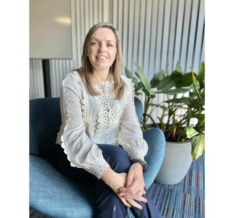 Cooperación Seguros anunció a Fabiana País como nueva gerenta comercial de la compañía